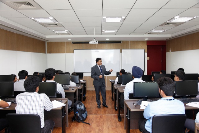 investment banking courses in India